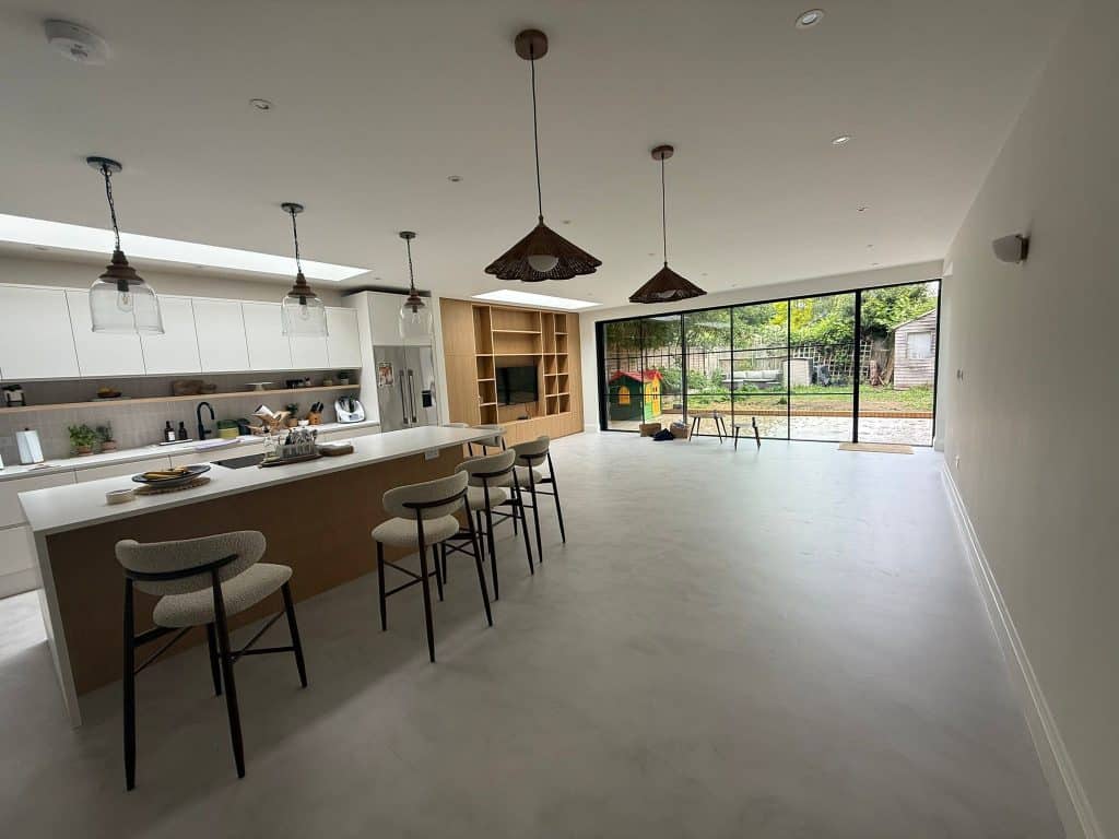 Full refurbished L shaped - extension SW18