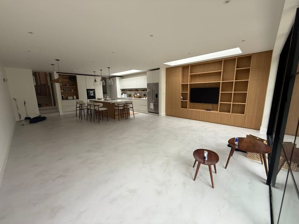 Full refurbished L shaped - extension SW18