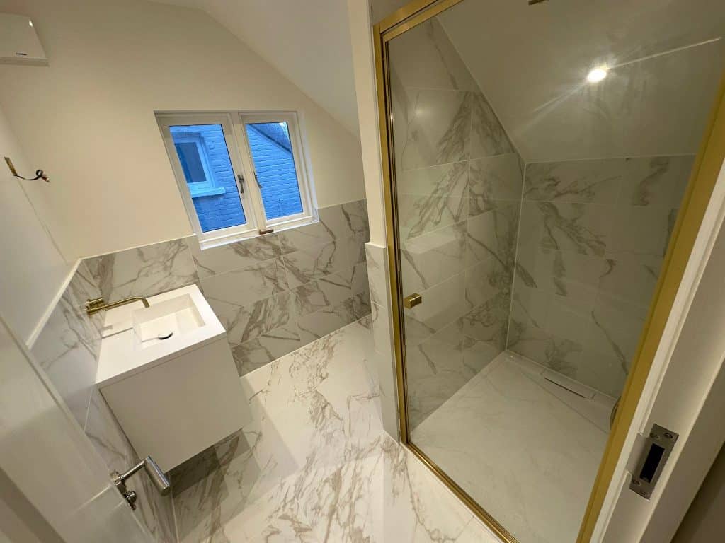 Full refurbished L shaped - extension SW18