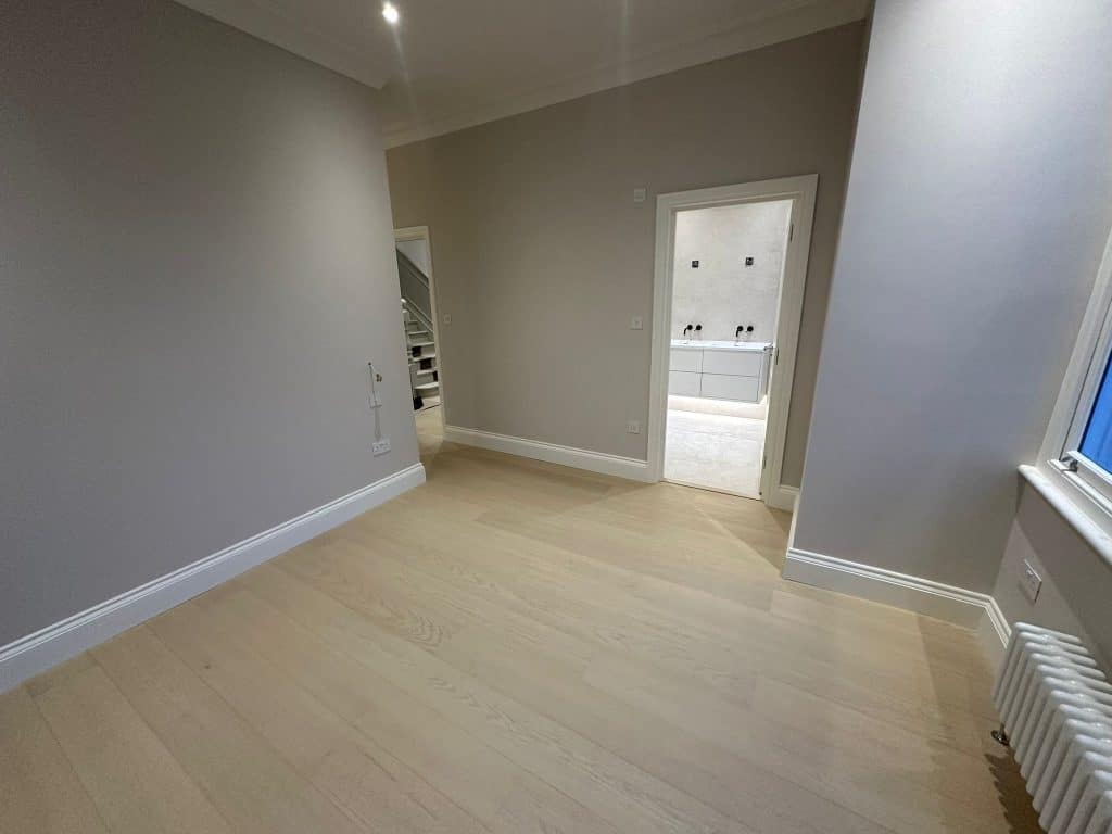 Full refurbished L shaped - extension SW18