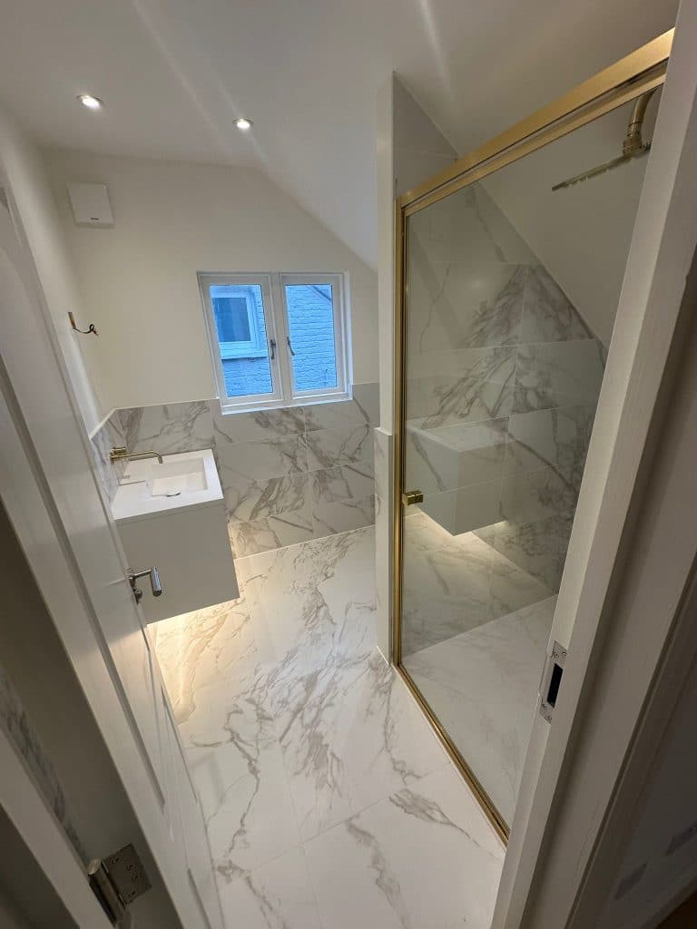 Full refurbished L shaped - extension SW18