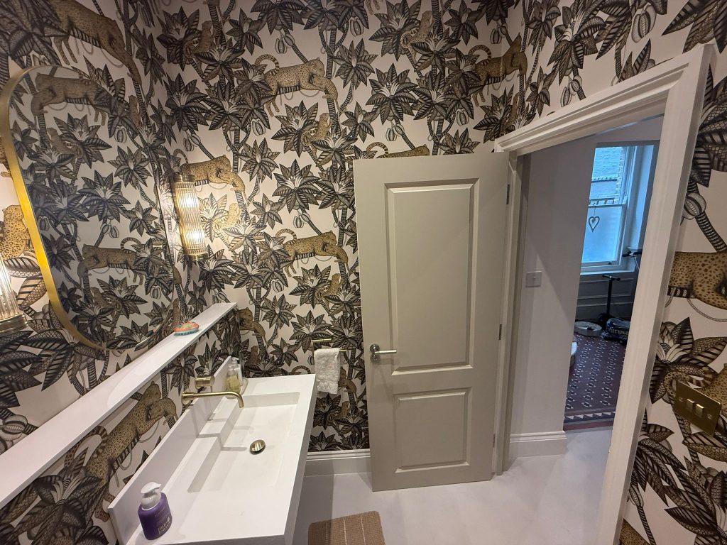 Full refurbished L shaped - extension SW18