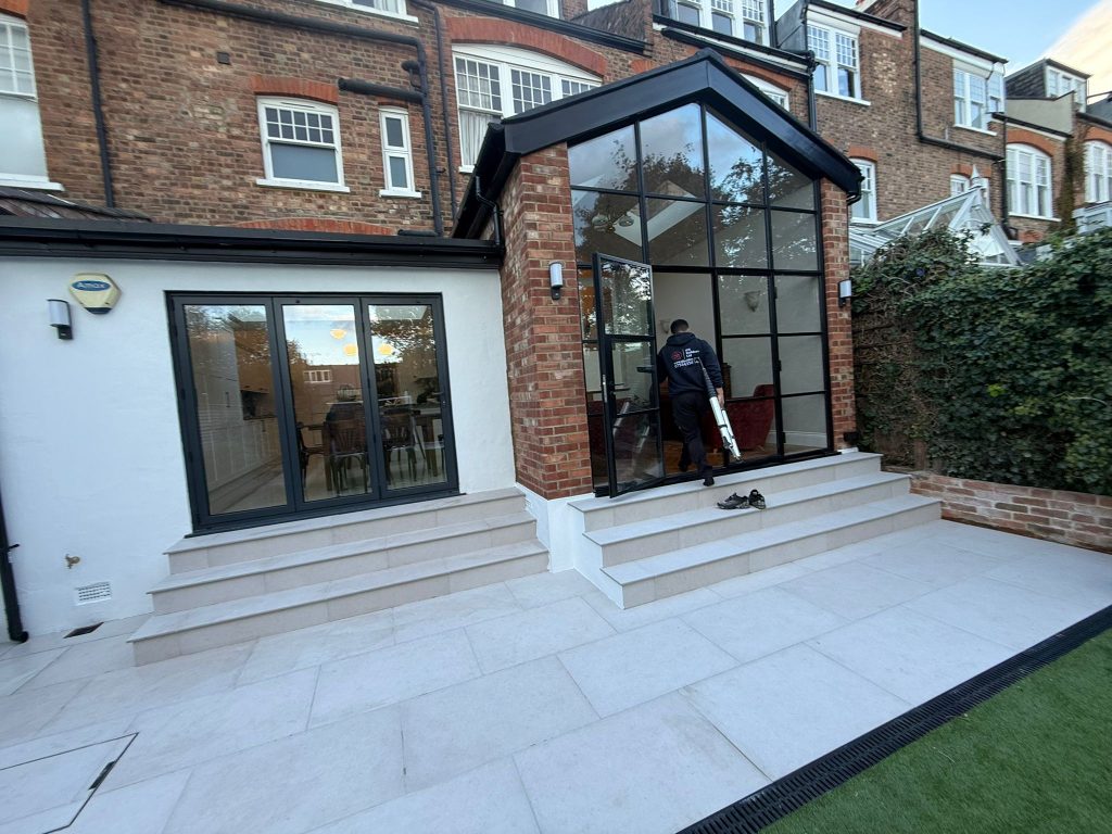 N10 Small extension and renovation