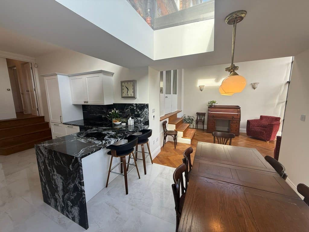 N10 Small extension and renovation