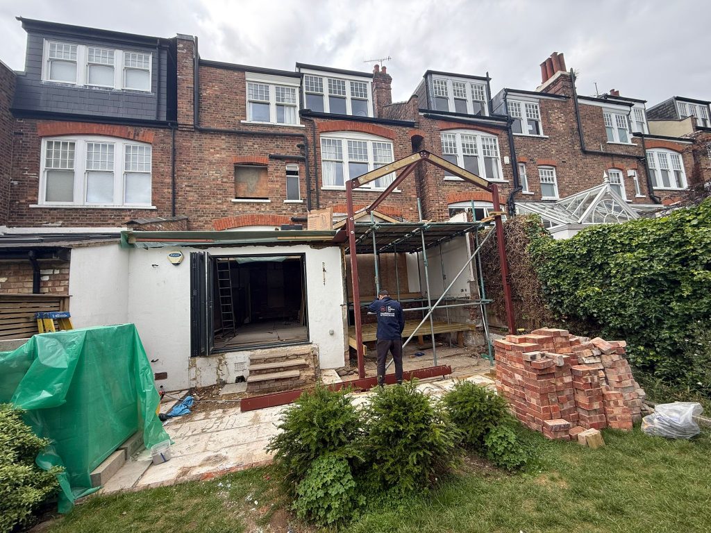 N10 Small extension and renovation