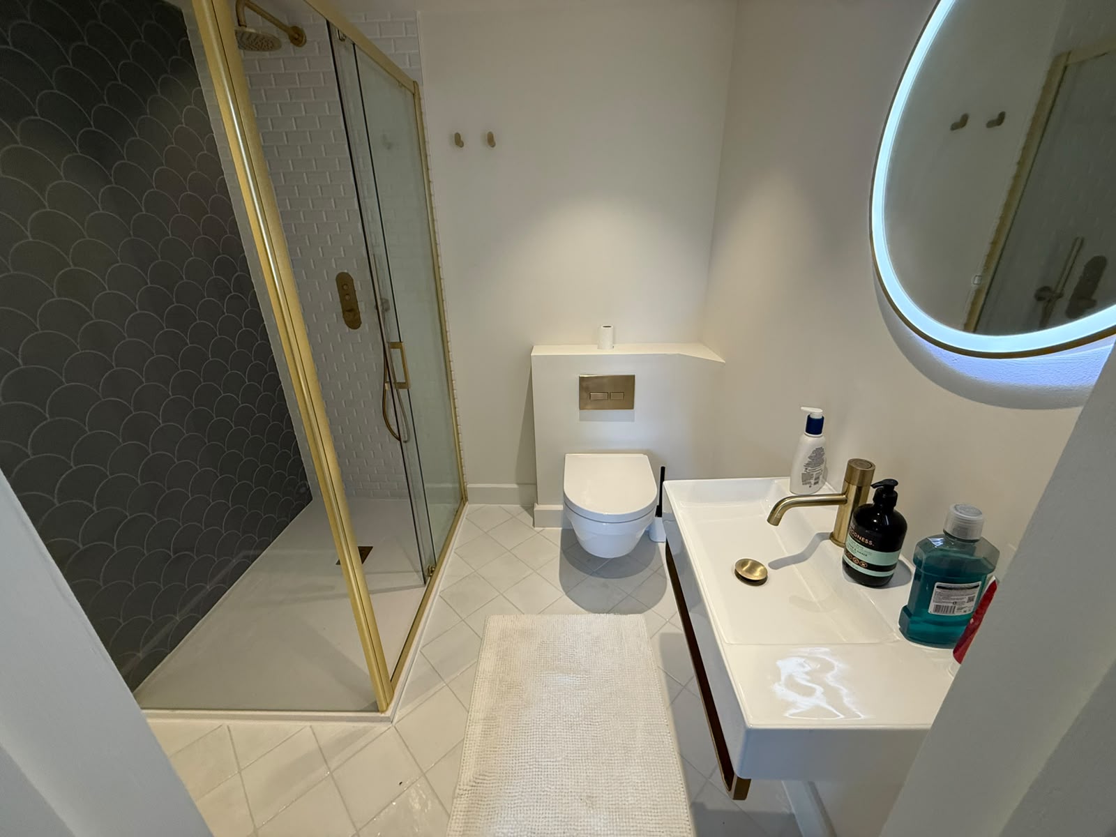Ascot SL5 Full Refurbished House