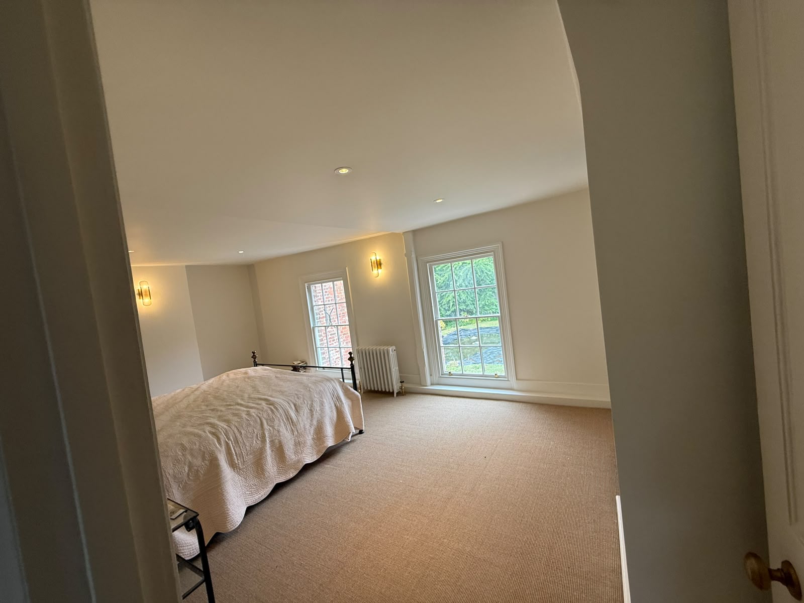 Ascot SL5 Full Refurbished House