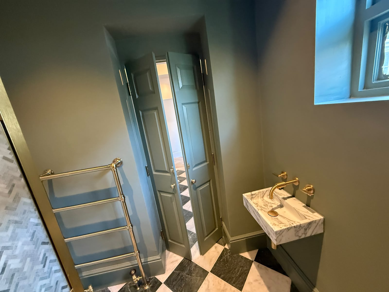 Ascot SL5 Full Refurbished House