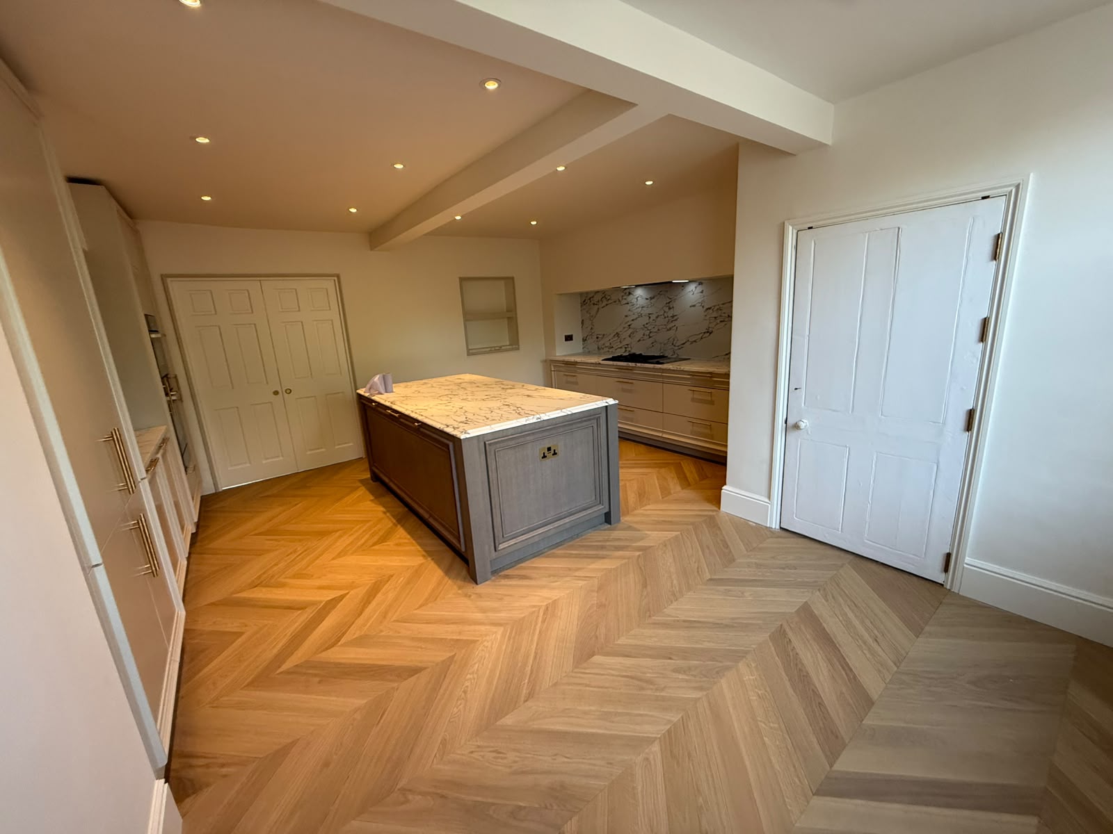 Ascot SL5 Full Refurbished House