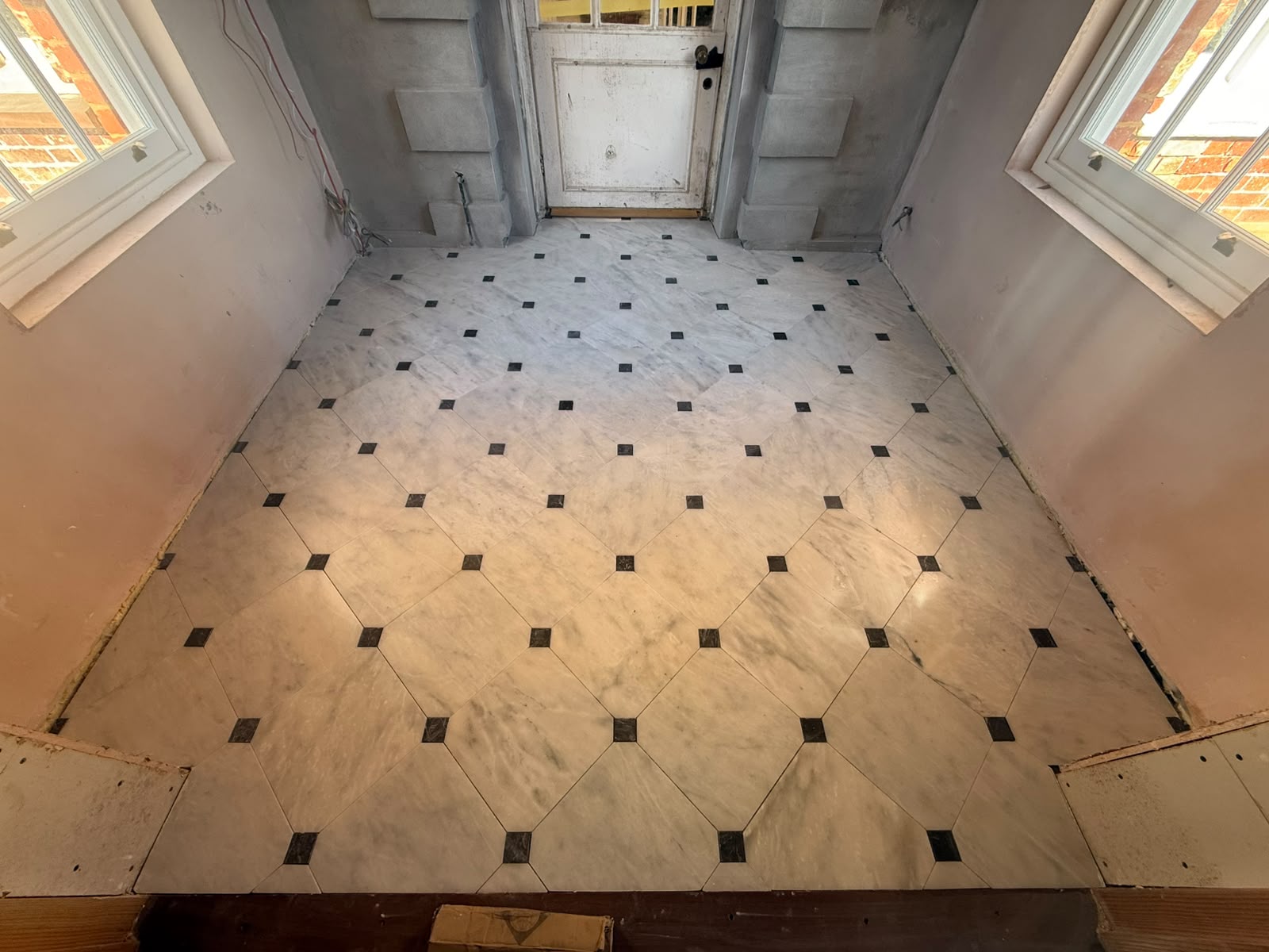 Ascot SL5 Full Refurbished House